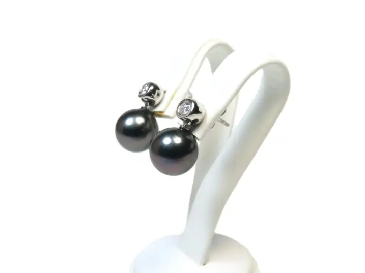 Ohrringe mit Tahitiperle und Diamant