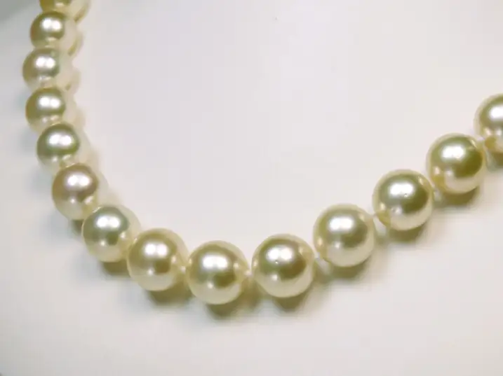 Perlen creme