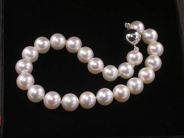 weisse perlen armband