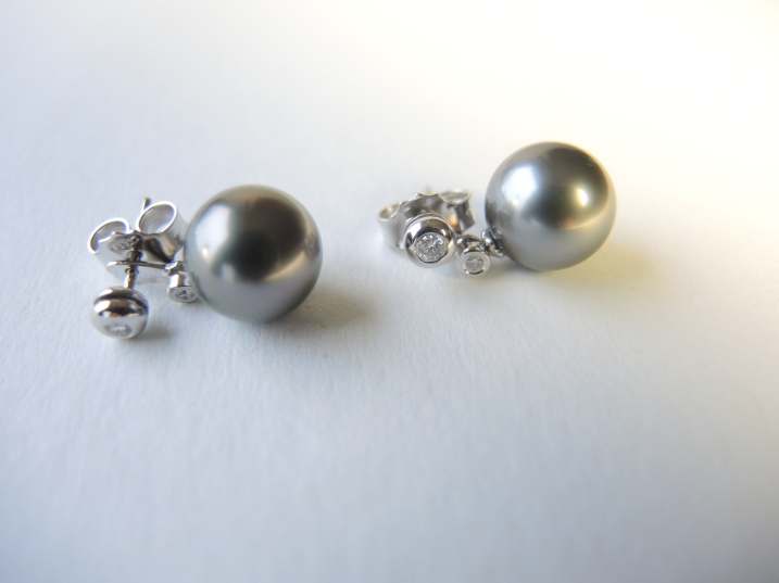 Perle Diamant Stecker