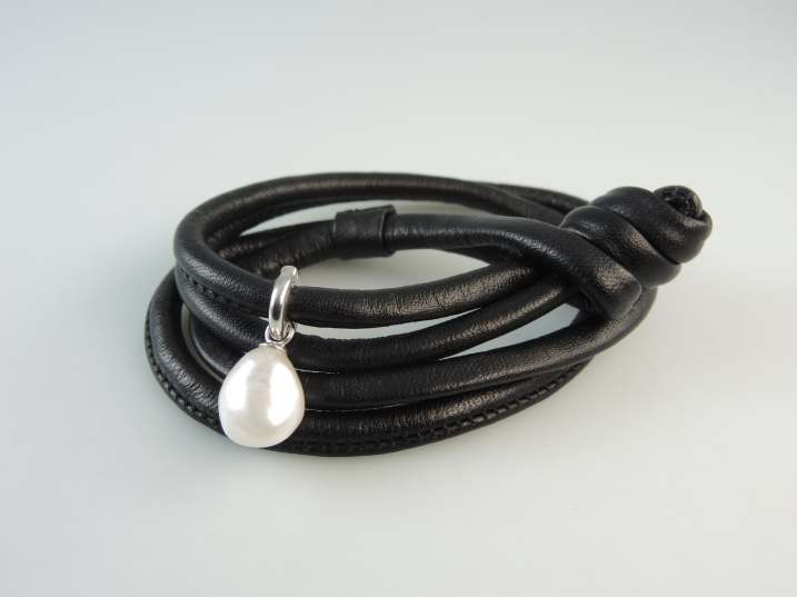 lederarmband schwarz